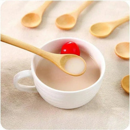 مجموعة من 6 ملاعق خشبية صغيرة