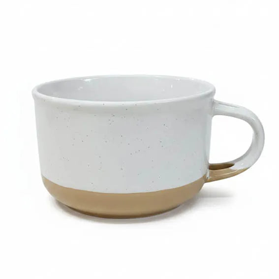 Soup bowl with handle