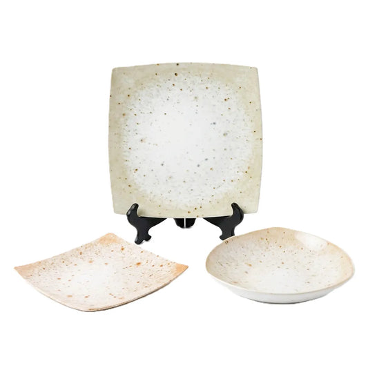 Lotus Porcelain 18-Piece Square Dinnerware Set